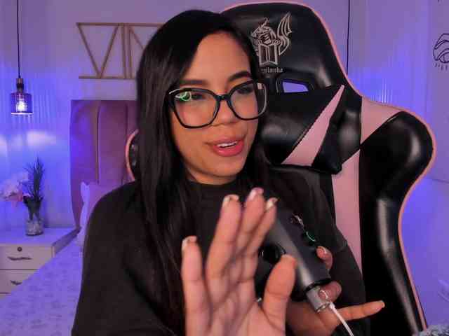 SophiaaHill webcam