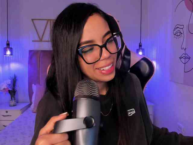 SophiaaHill webcam