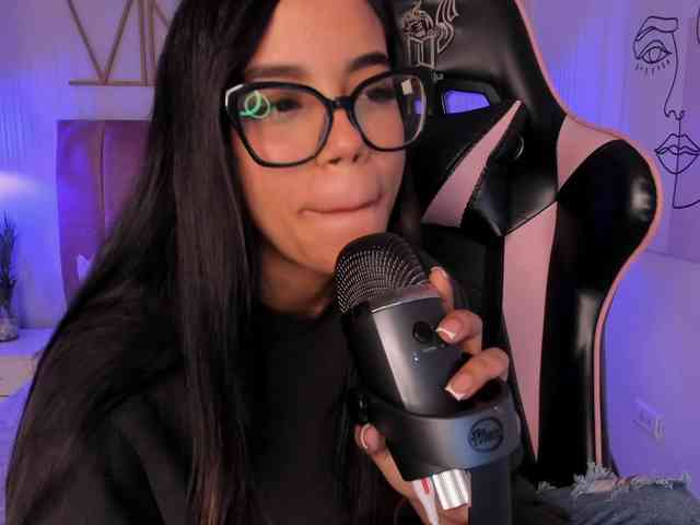 SophiaaHill webcam