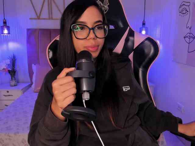 SophiaaHill webcam