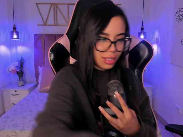 SophiaaHill webcam