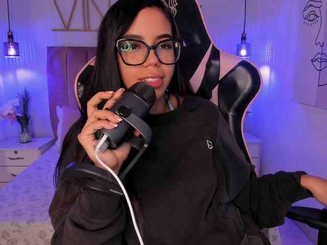 SophiaaHill webcam