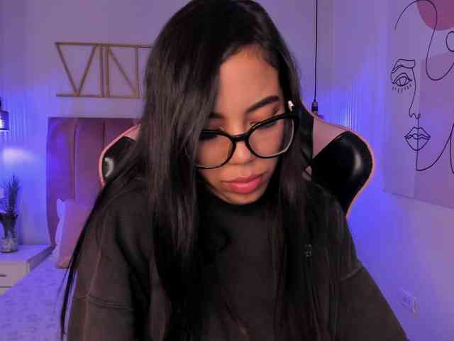 SophiaaHill webcam