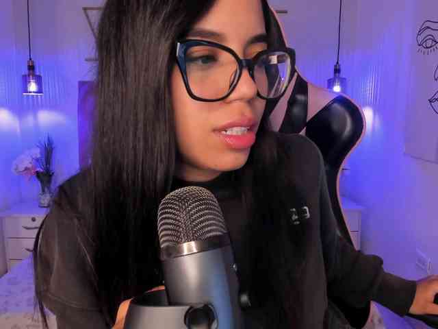SophiaaHill webcam