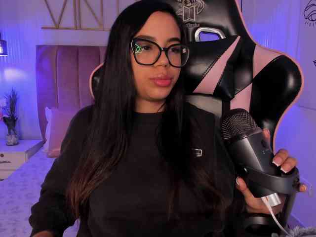 SophiaaHill webcam
