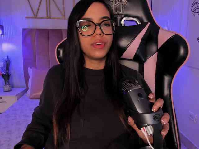 SophiaaHill webcam