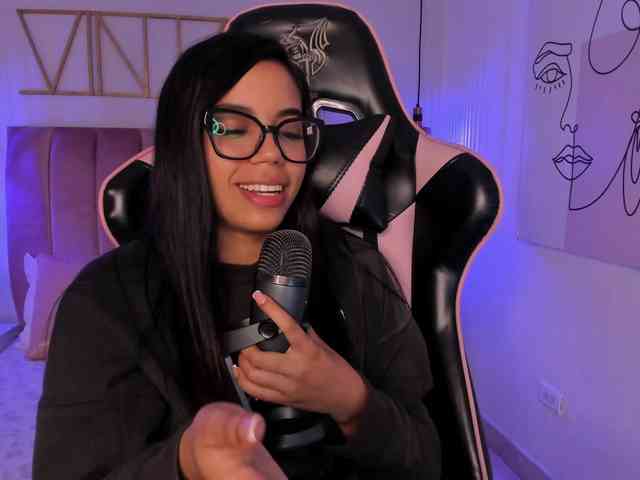 SophiaaHill webcam