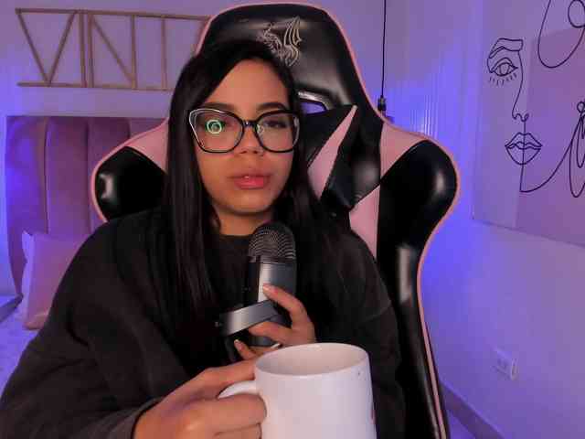 SophiaaHill webcam