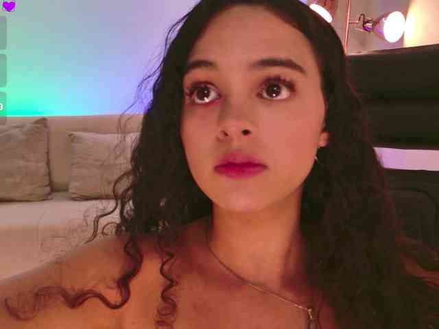 AprilRhodes webcam
