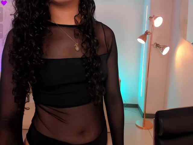 AprilRhodes webcam