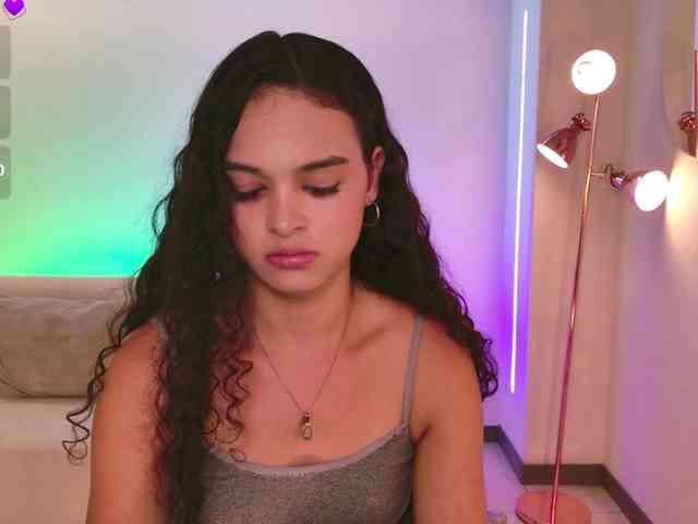 AprilRhodes webcam
