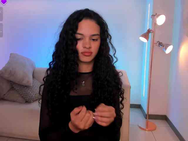 AprilRhodes webcam