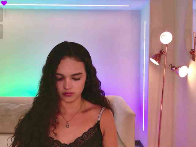 AprilRhodes webcam