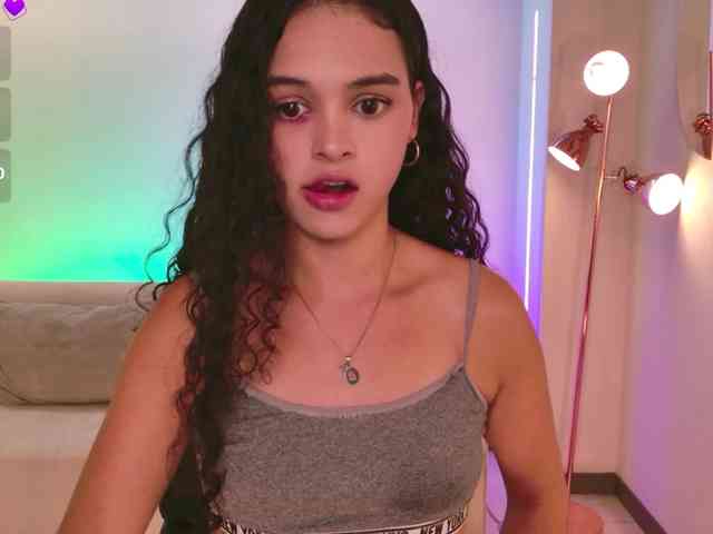 AprilRhodes webcam