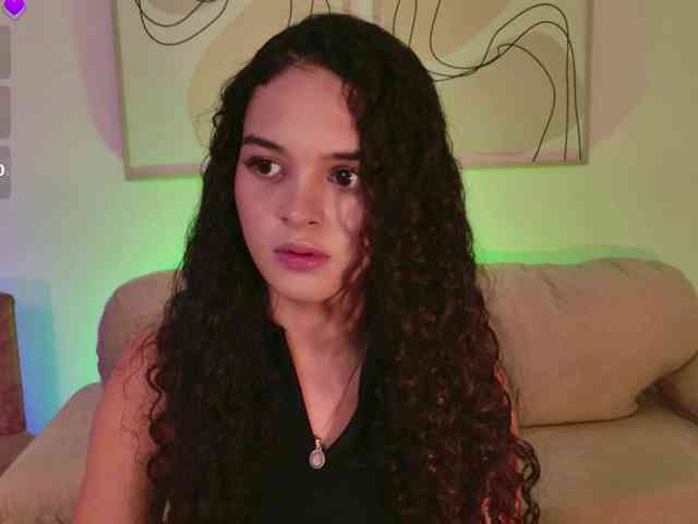 AprilRhodes webcam