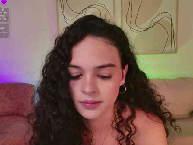 AprilRhodes webcam