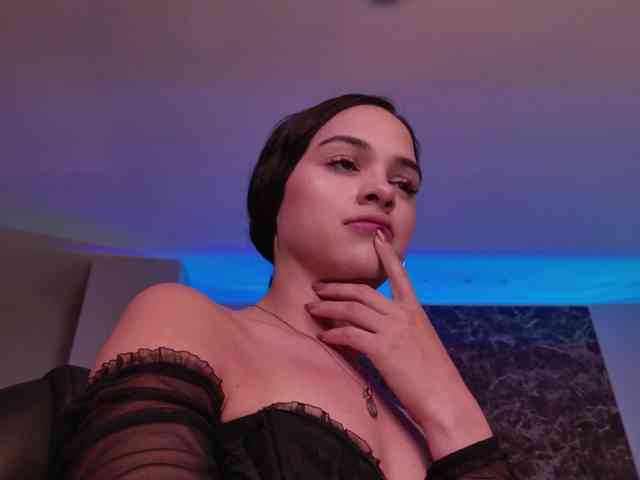 AprilRhodes webcam