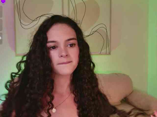 AprilRhodes webcam