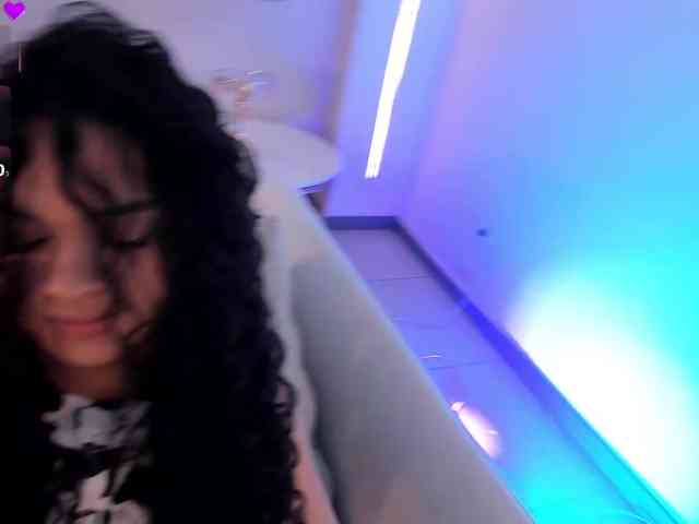 AprilRhodes webcam
