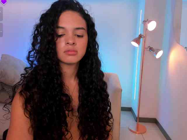 AprilRhodes webcam