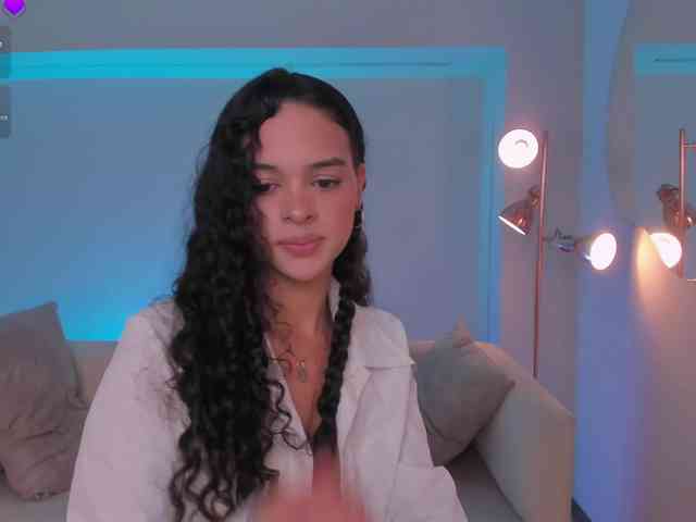 AprilRhodes webcam