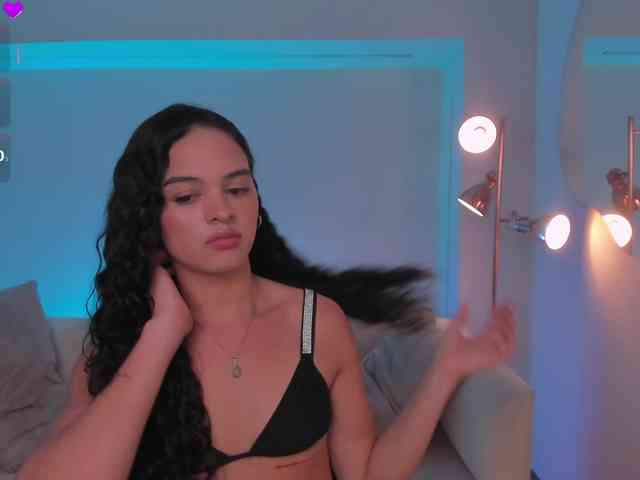 AprilRhodes webcam