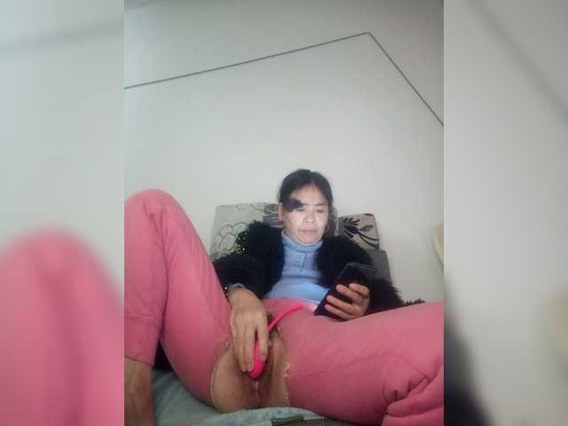 hujiajiajia1314's BongaCams show and profile