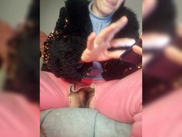 hujiajiajia1314's BongaCams show and profile