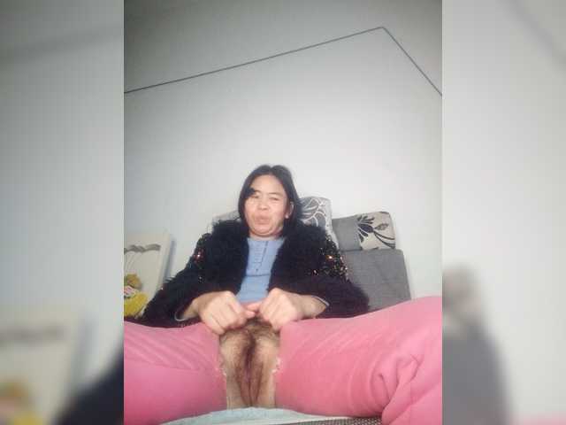 hujiajiajia1314's BongaCams show and profile