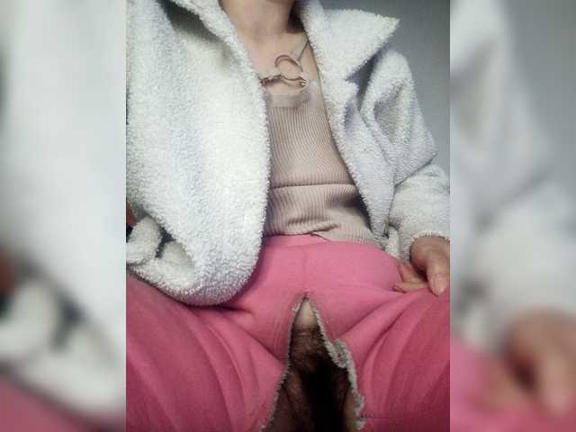 hujiajiajia1314's BongaCams show and profile