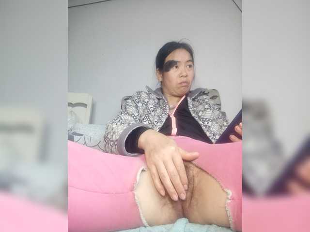 hujiajiajia1314 Live Cam on BongaCams