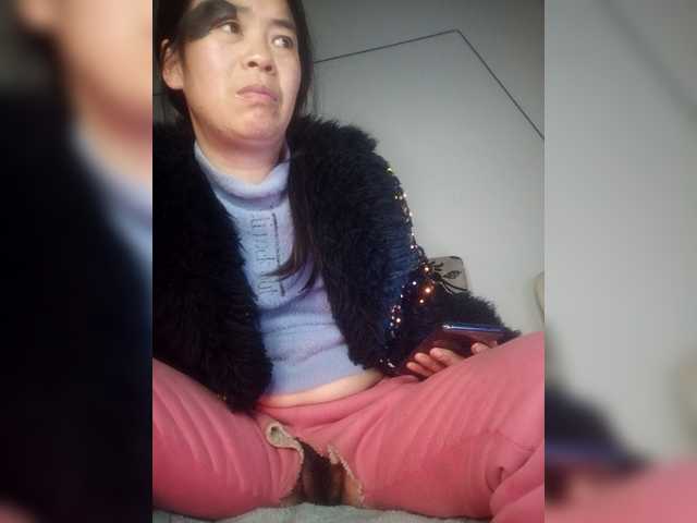 hujiajiajia1314's BongaCams show and profile