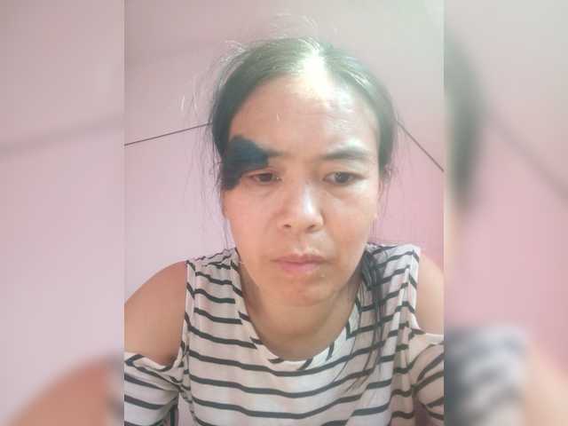 hujiajiajia1314 on BongaCams