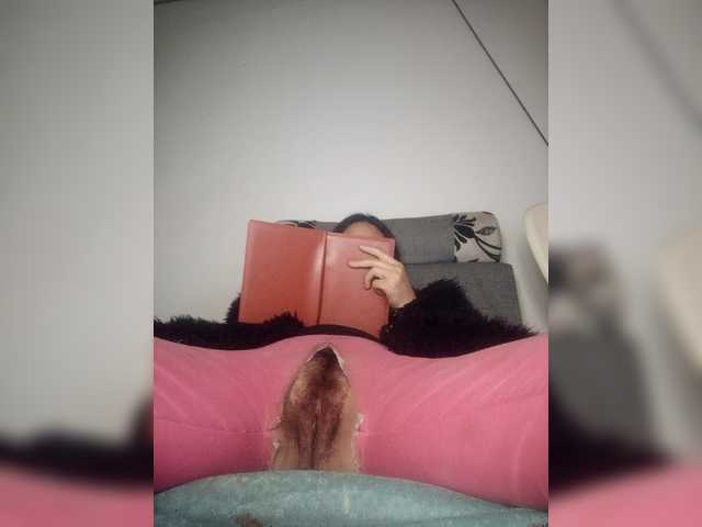 hujiajiajia1314's BongaCams show and profile