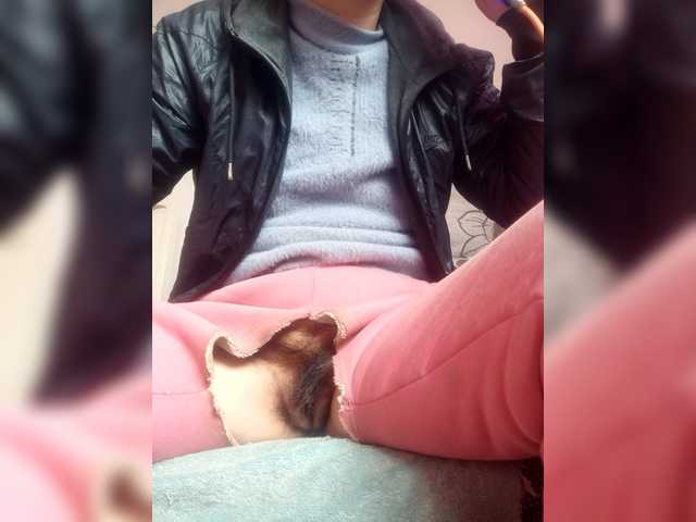 hujiajiajia1314's BongaCams show and profile