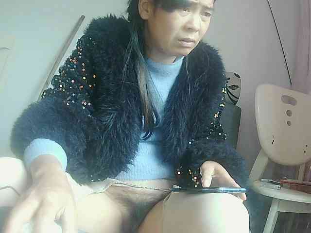 hujiajiajia1314 Live Webcam on BongaCams