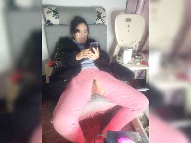 hujiajiajia1314 webcam