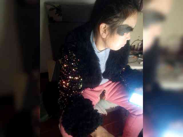 hujiajiajia1314 webcam