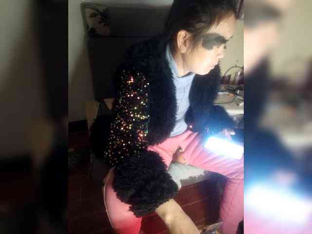 hujiajiajia1314 webcam