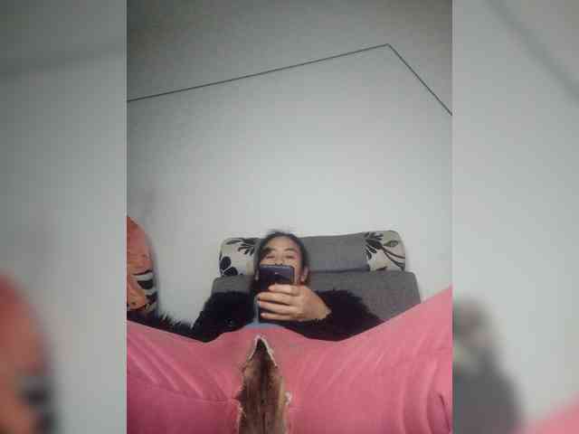 hujiajiajia1314 Live Webcam on BongaCams