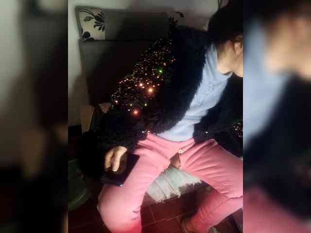 hujiajiajia1314 webcam