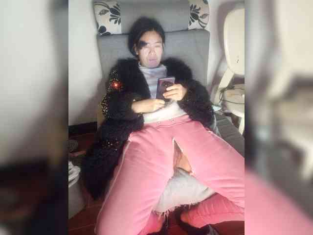 hujiajiajia1314 webcam