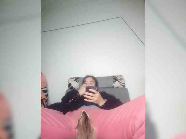 hujiajiajia1314 webcam