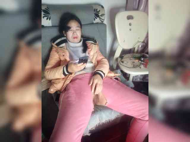 hujiajiajia1314 webcam