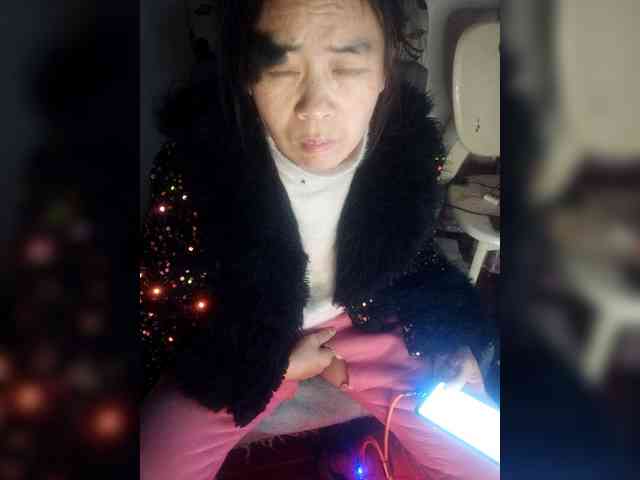 hujiajiajia1314 webcam