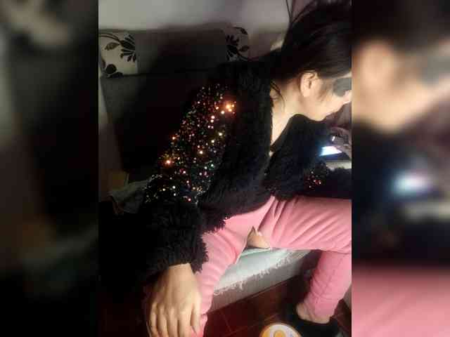 hujiajiajia1314 webcam