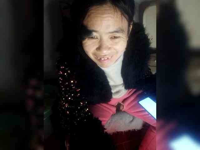 hujiajiajia1314 webcam