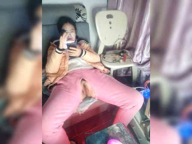 hujiajiajia1314 webcam