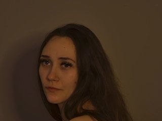 AliceMunro Porn Show