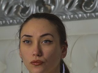 AliceMunro Porn Show